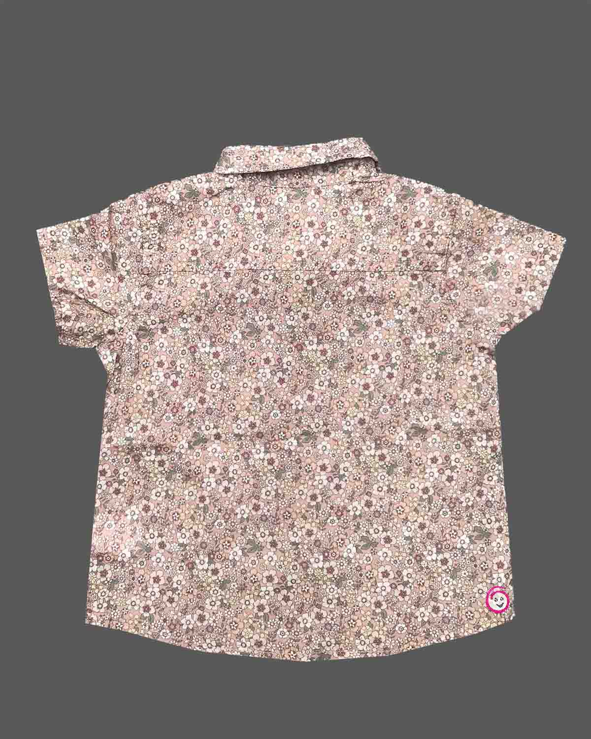 Kids ditsy floral printed cotton short sleeve shirt with button closures for casual outings