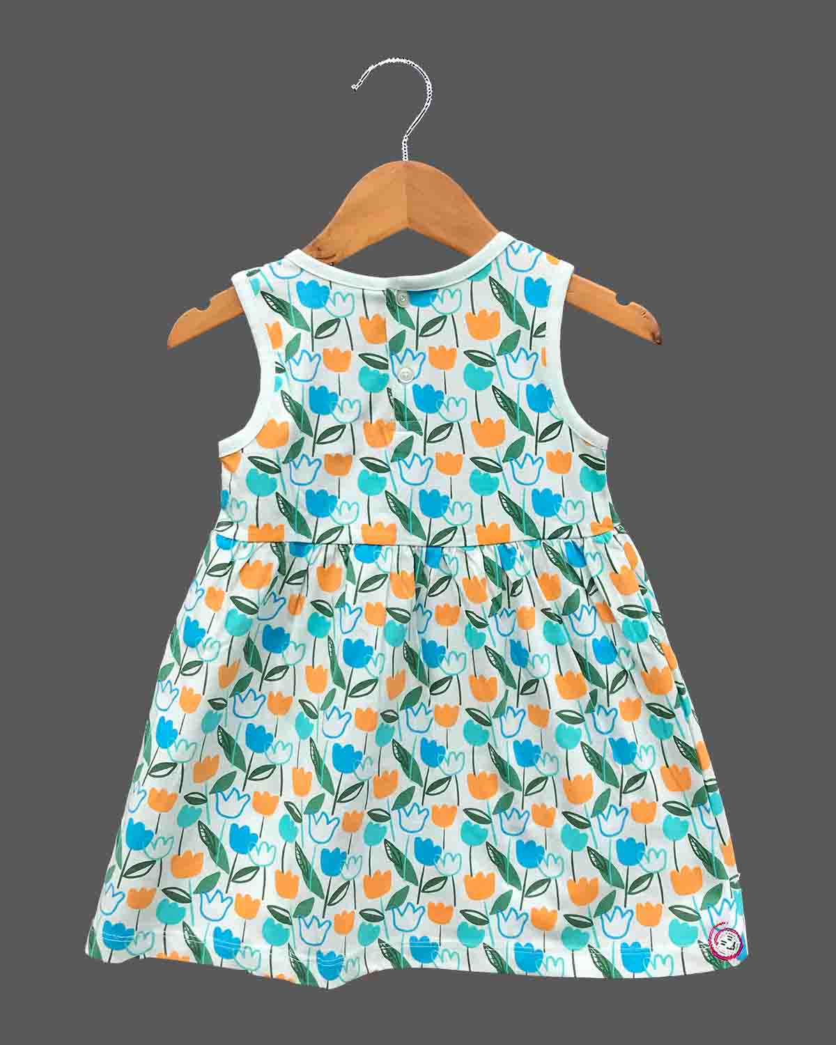 sleeveless frock