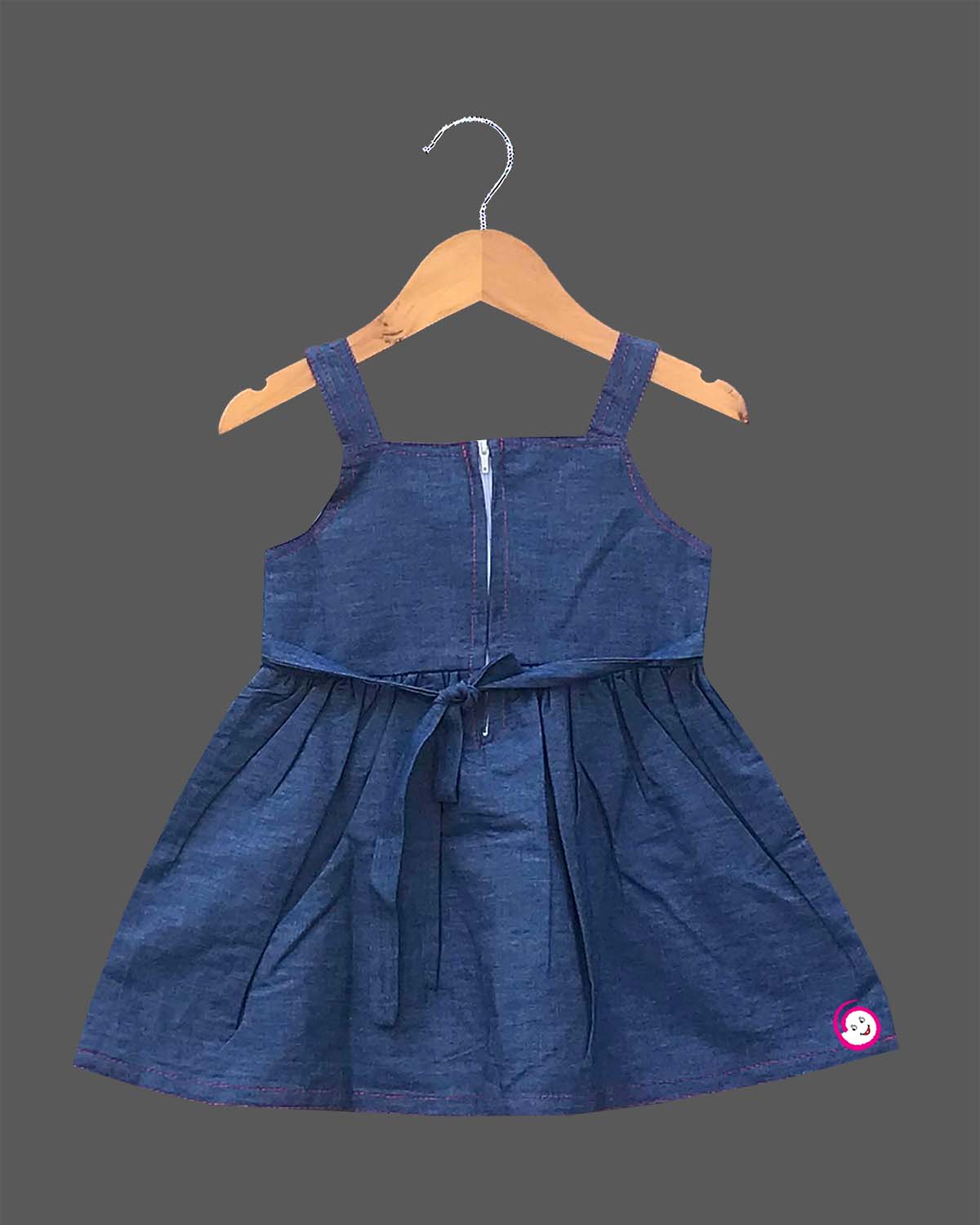 sleeveless frock