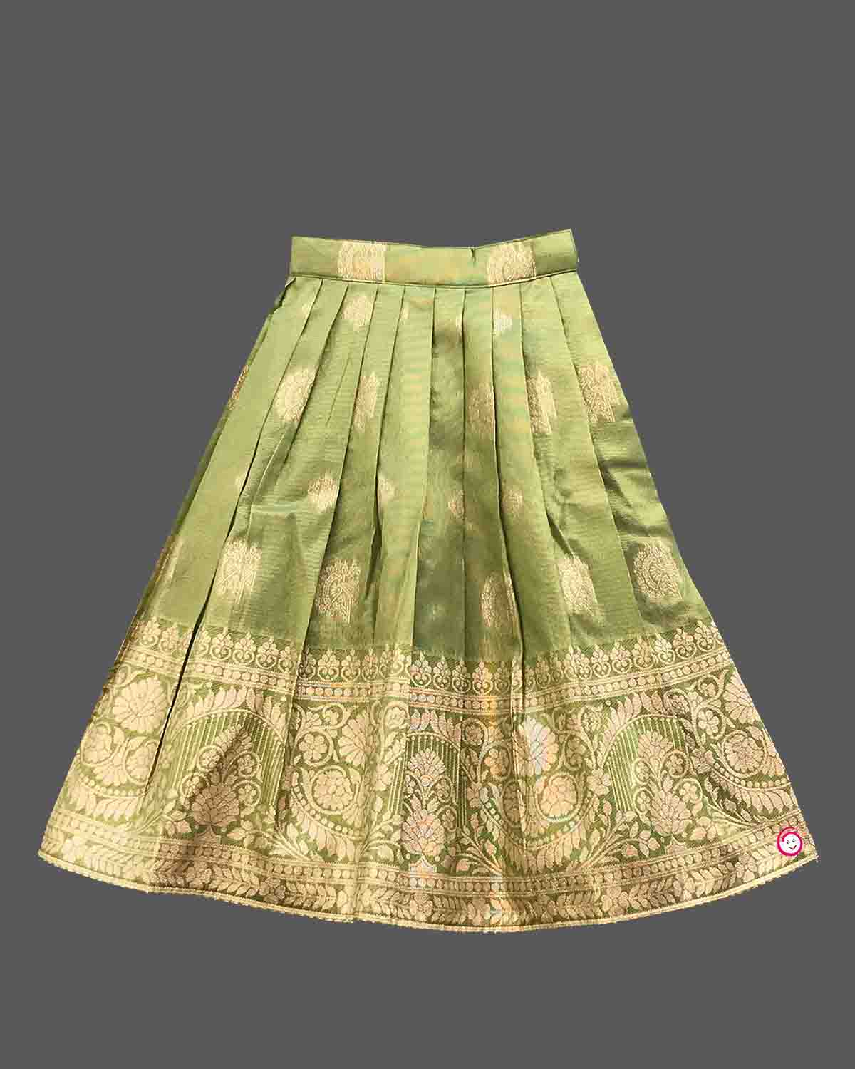 new designs of lehenga, pattu lehenga