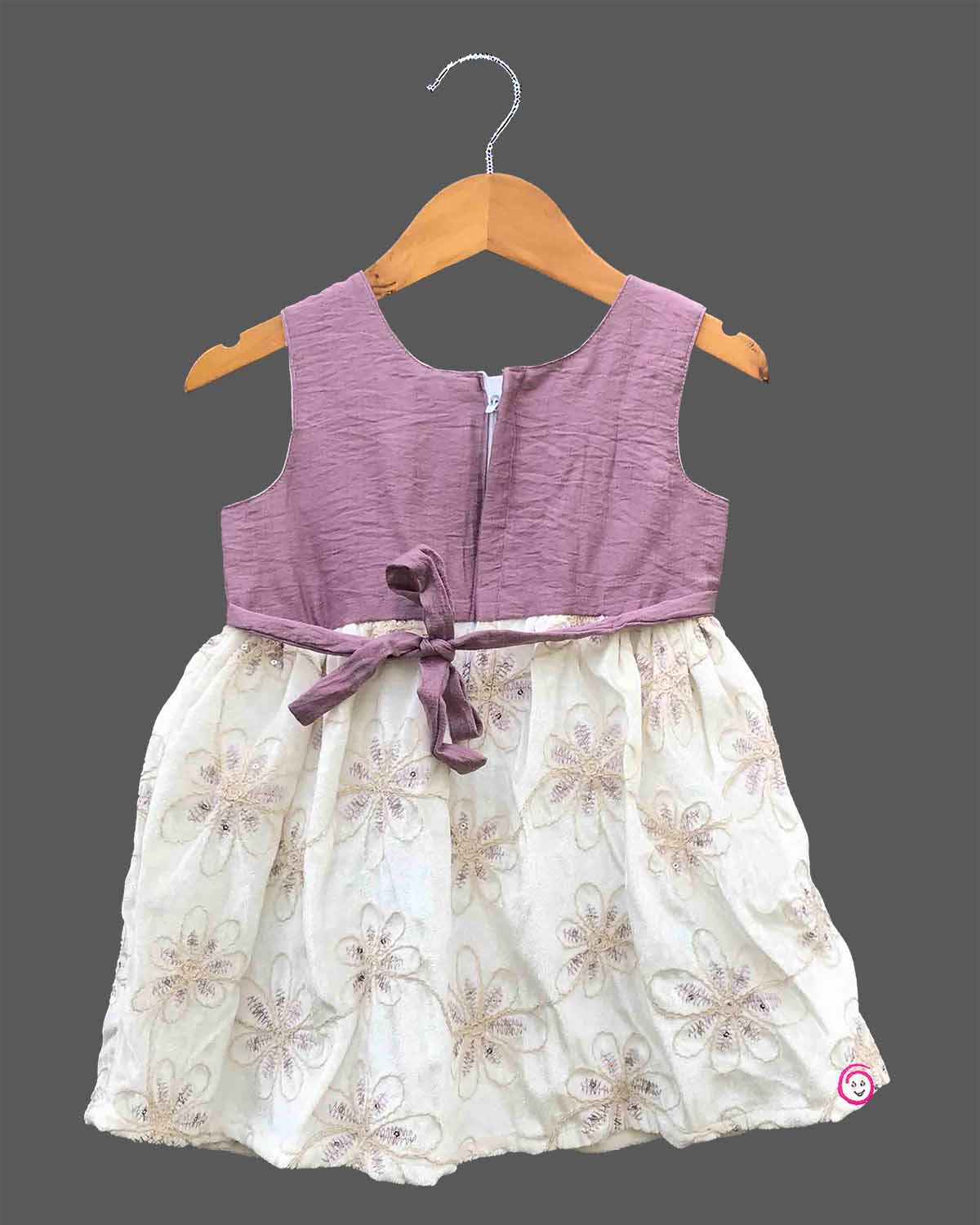 Young princess sleeveless sequined floral embroidered party frock