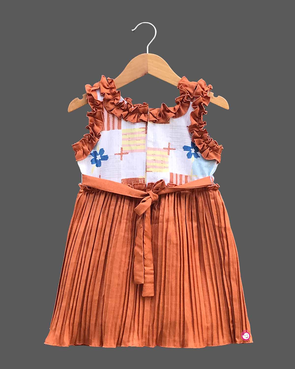 Girls elegant design casual frock - Brown