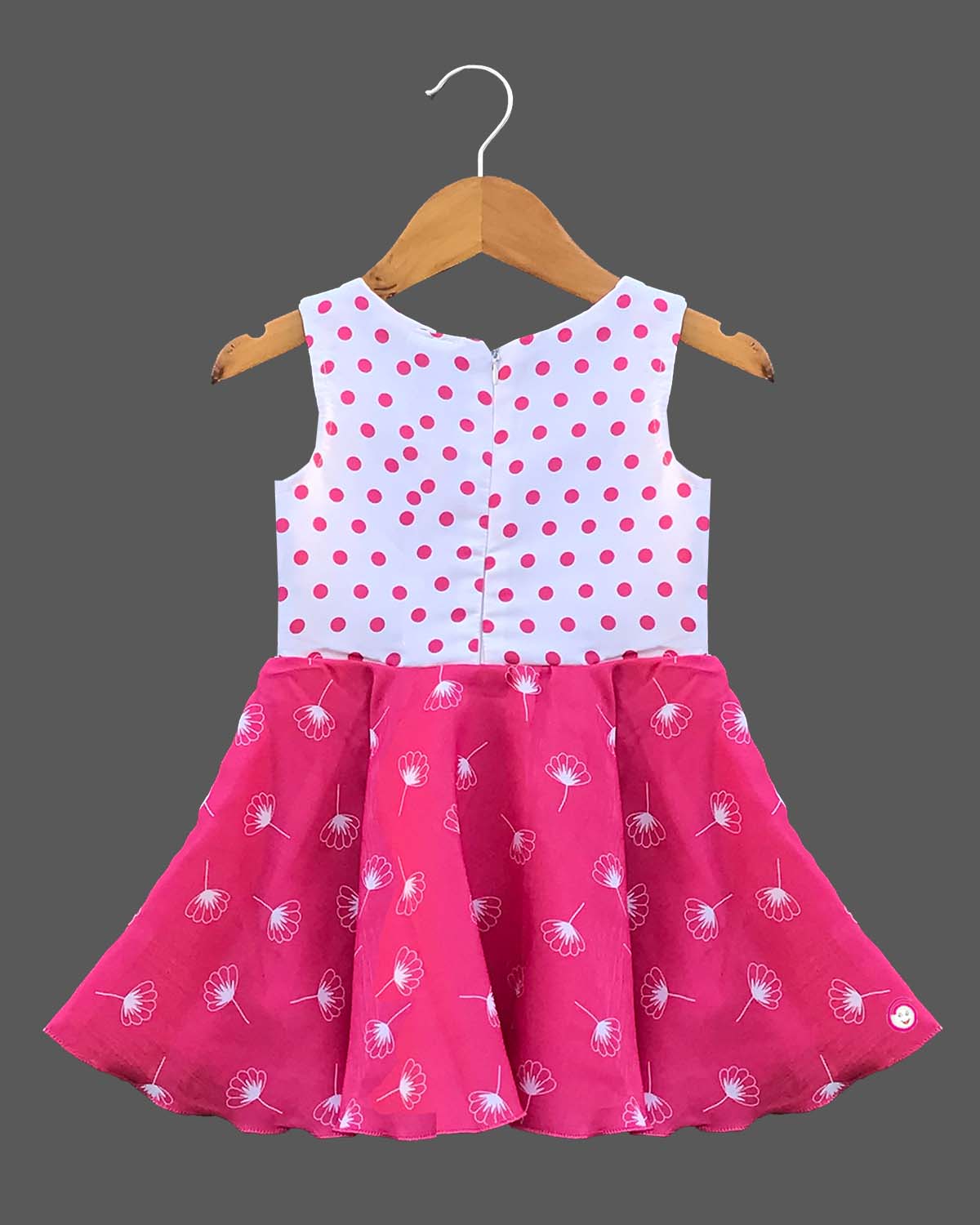 Girls dot design casual frock - Pink