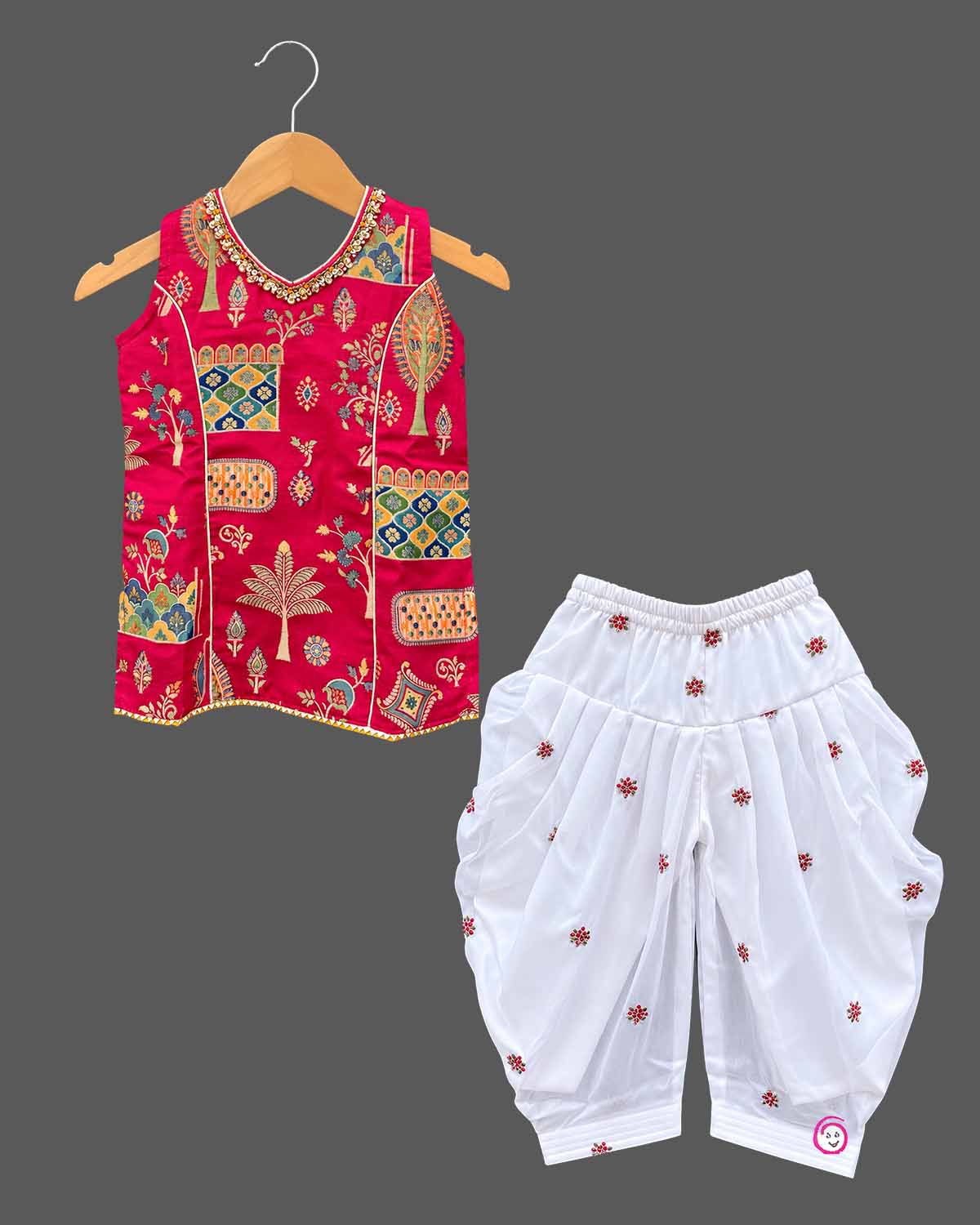 Embellished neck sleeveless and pleated patiyala salwar set in kurti for kids collection.