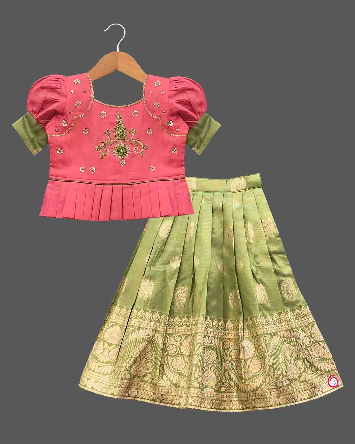 new designs of lehenga, pattu lehenga