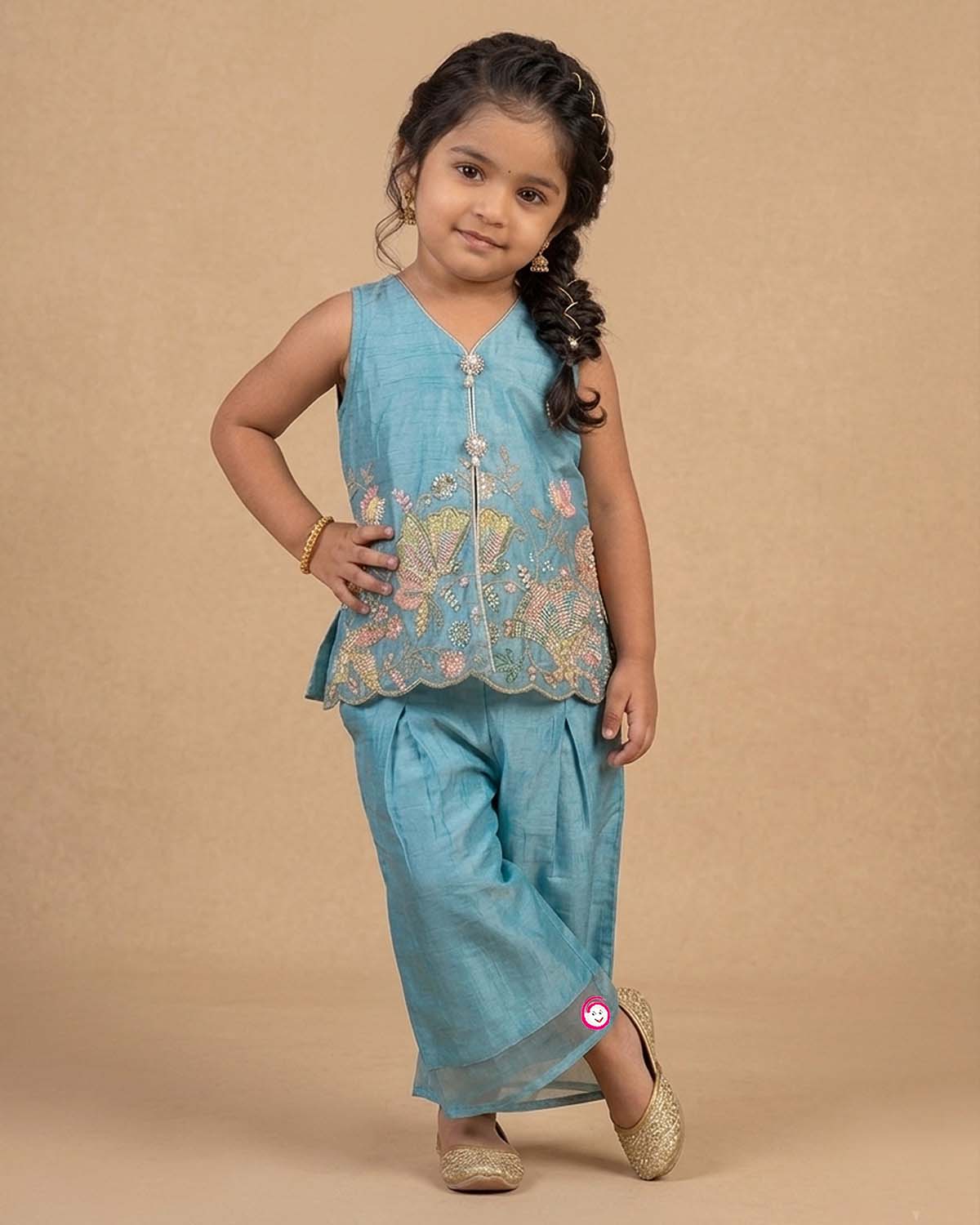 tops on palazzo pants