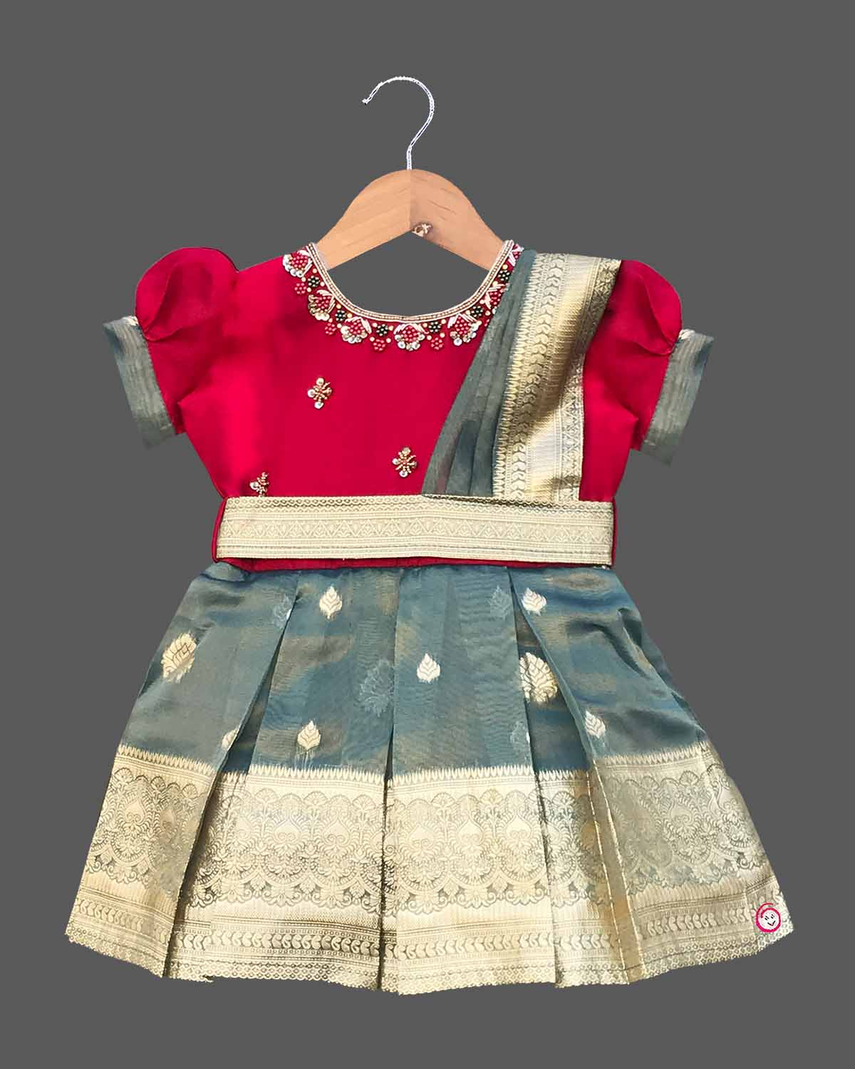 traditional ethnic wear