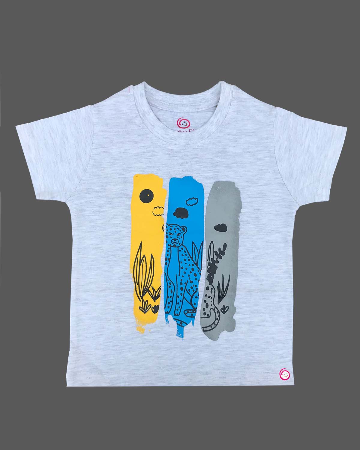 トップス Museum of Daily Opus Tshirts トップス Museum of Daily Opus Tshirts Escape the Ordinary Shirt