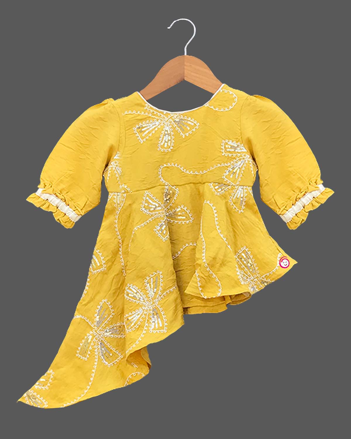 tops on palazzo pants