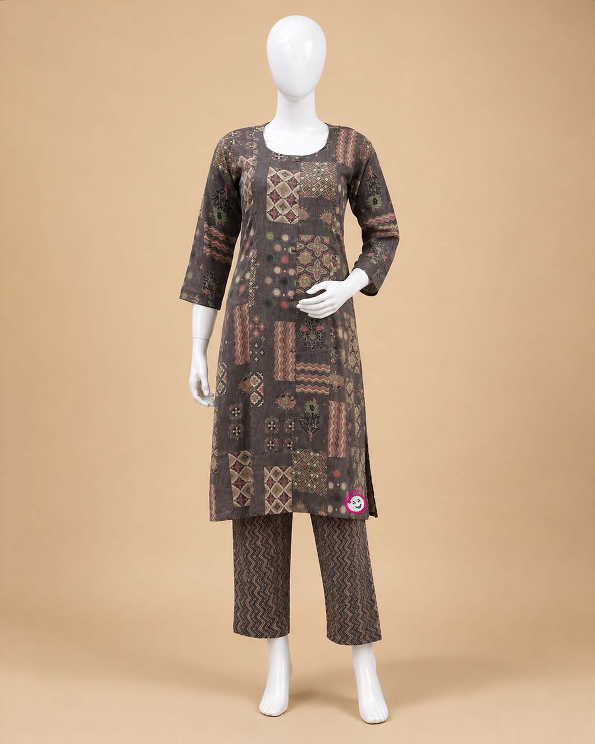 Maternity block printed cotton feeding tunic set paired with matching straight pants