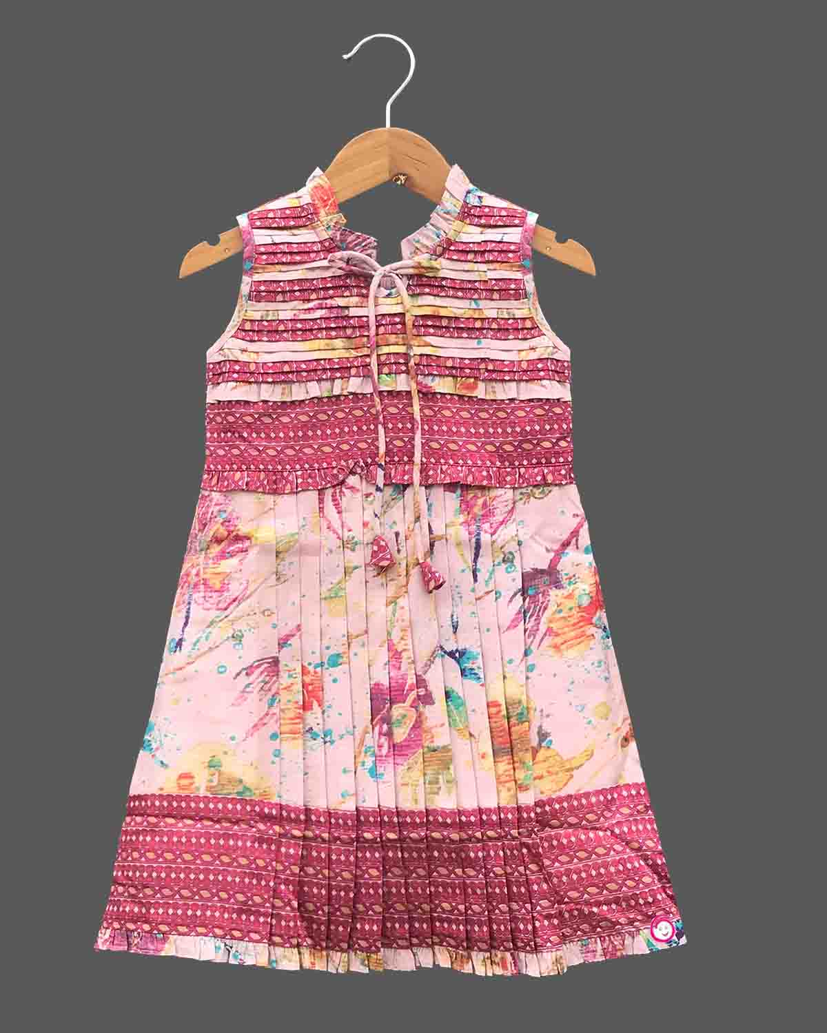 Girls sleeveless printed casual frock - Pink
