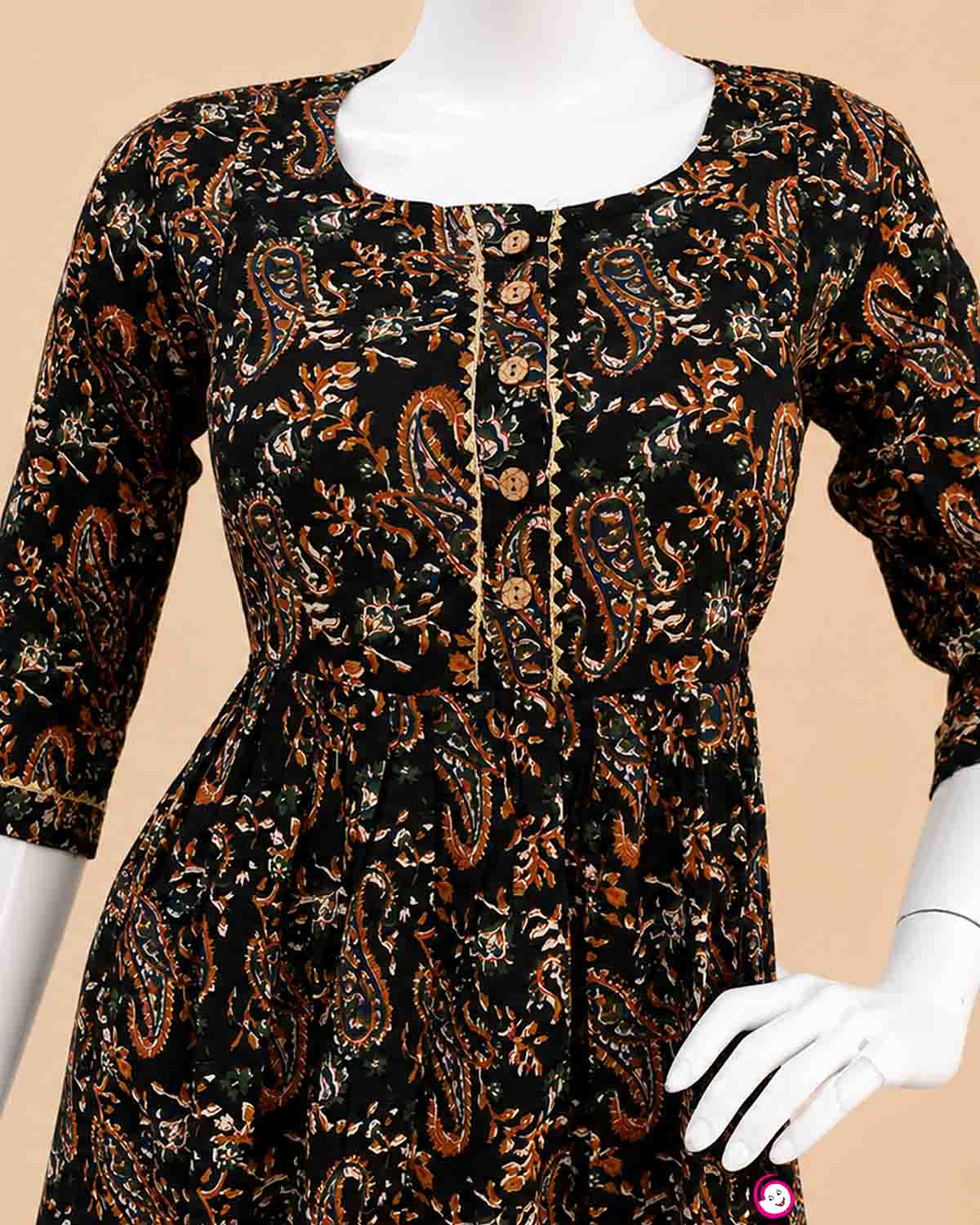 womens maternity