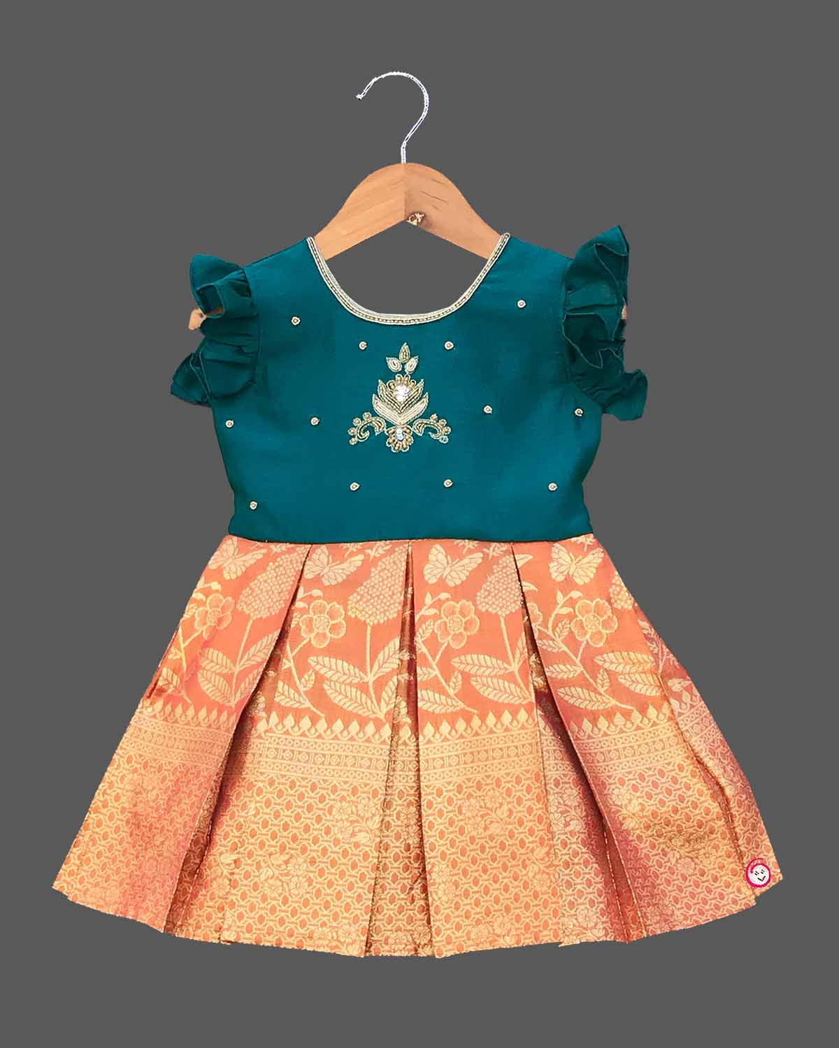 ethnic kidswear