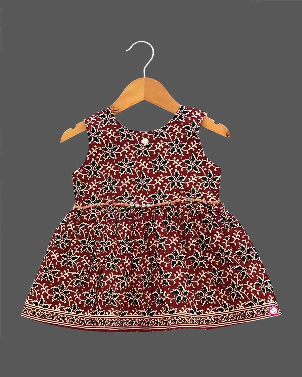 Girls floral printed casual frock - Maroon