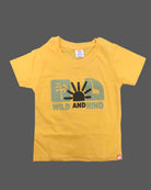 Playful kid safari printed cotton t shirt with short sleeves and crew neck