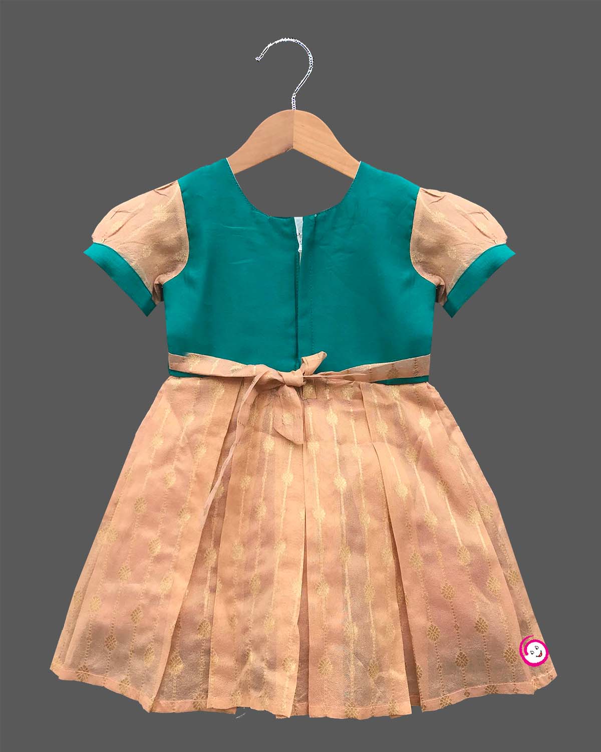 traditional frocks for girls 