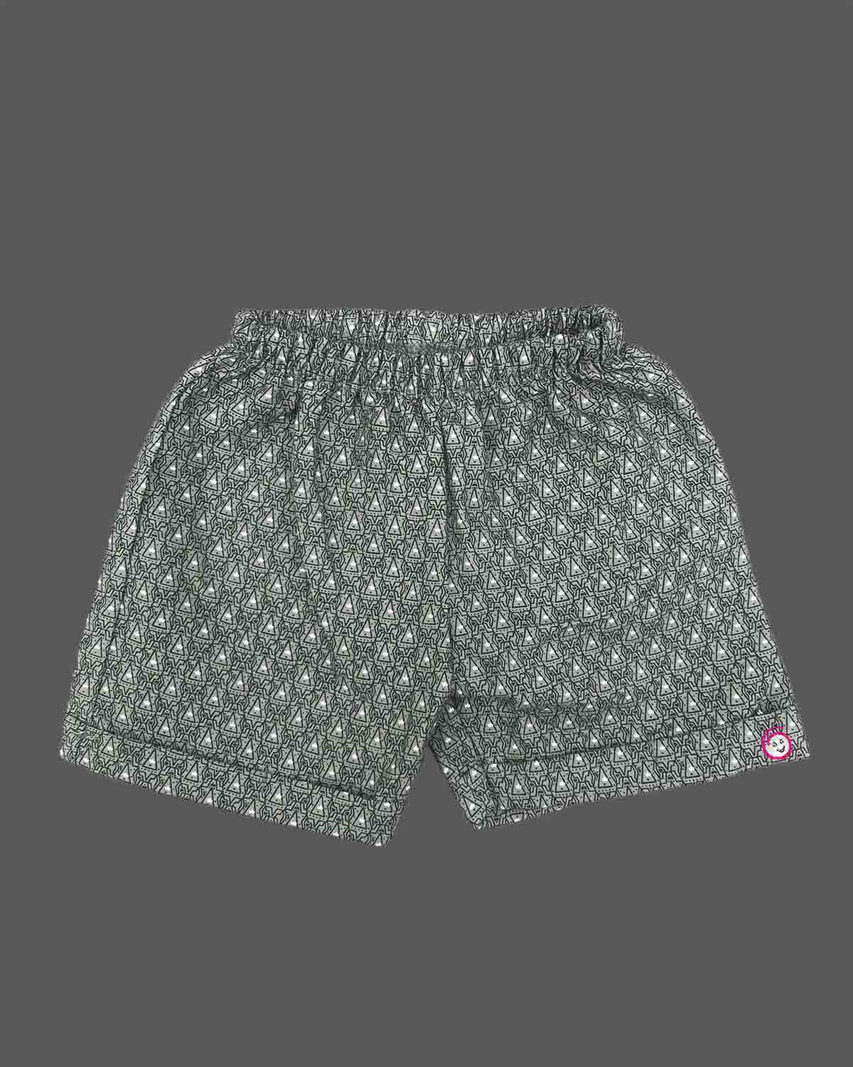 Comfortable geometric patterned shirt and shorts set for boys.