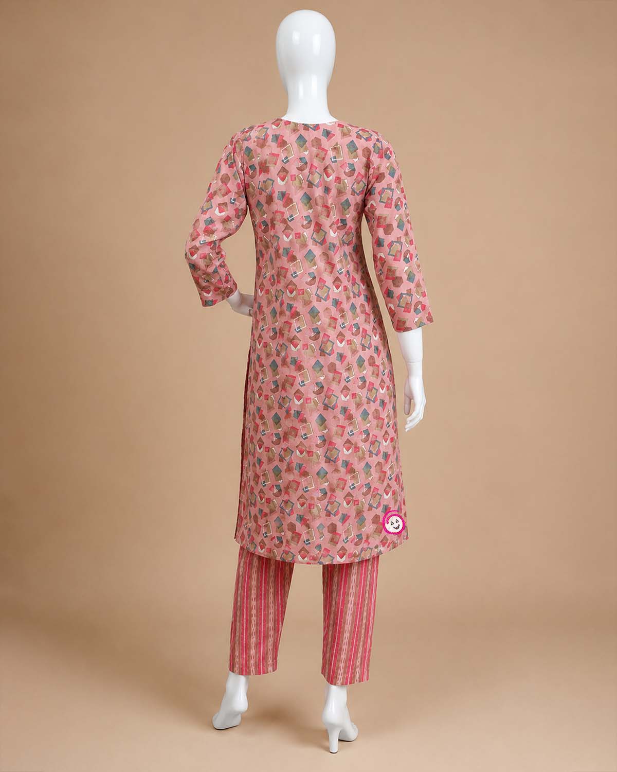 Maternity geometric printed cotton feeding kurta set with matching pants