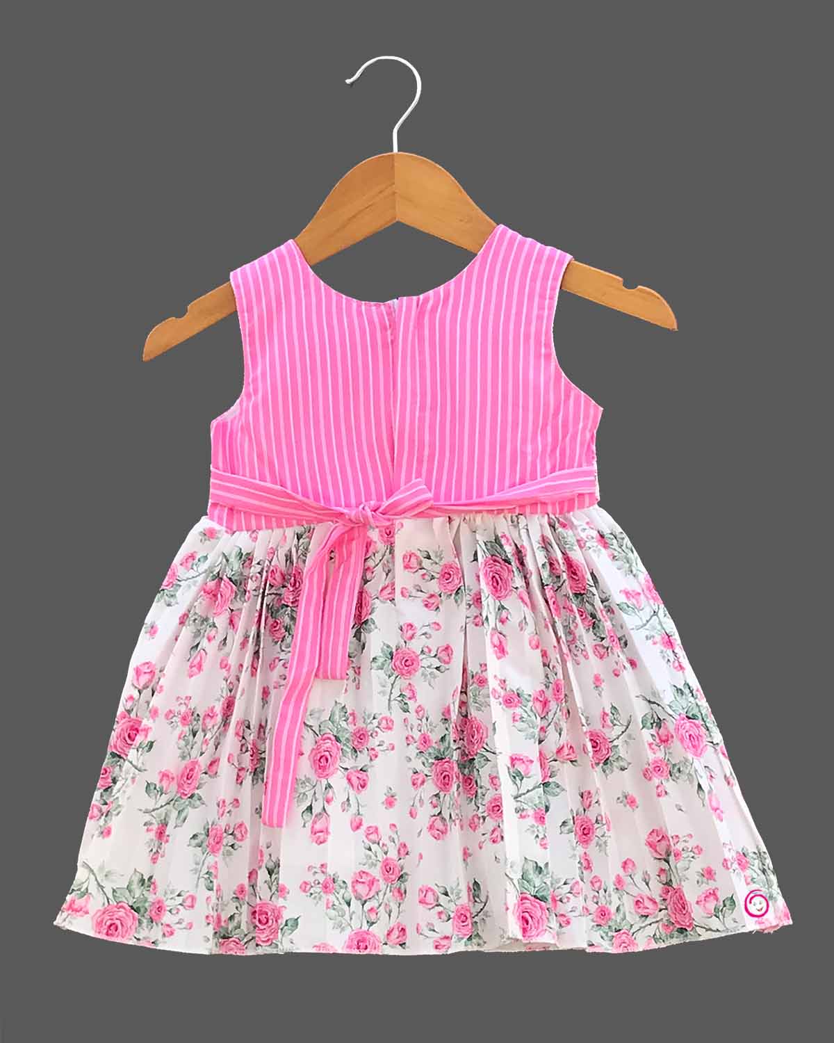 Girls floral printed casual frock - Pink