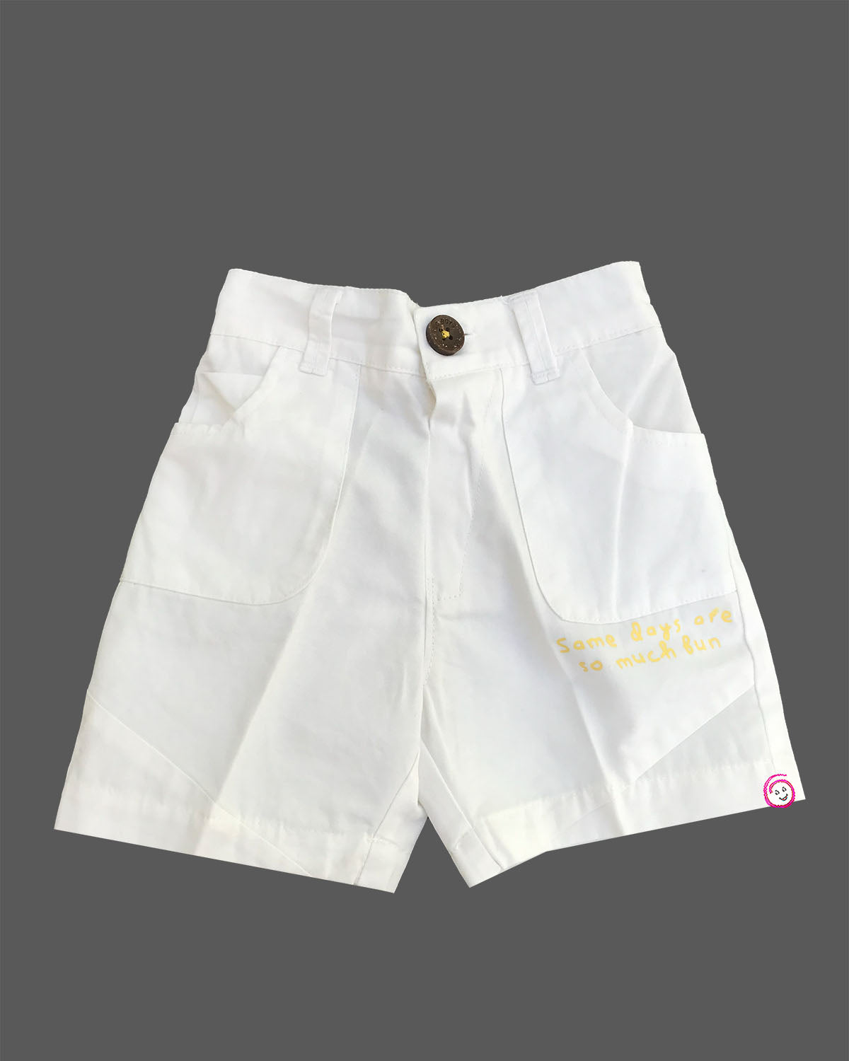 Toddler Boys patterned short-sleeve shirt and white shorts set for summer outings