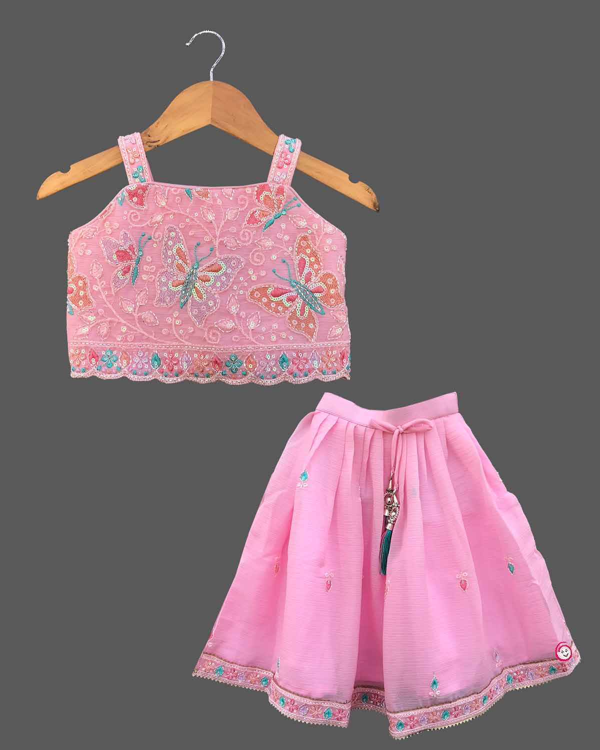 new designs of lehenga