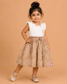 sleeveless frock