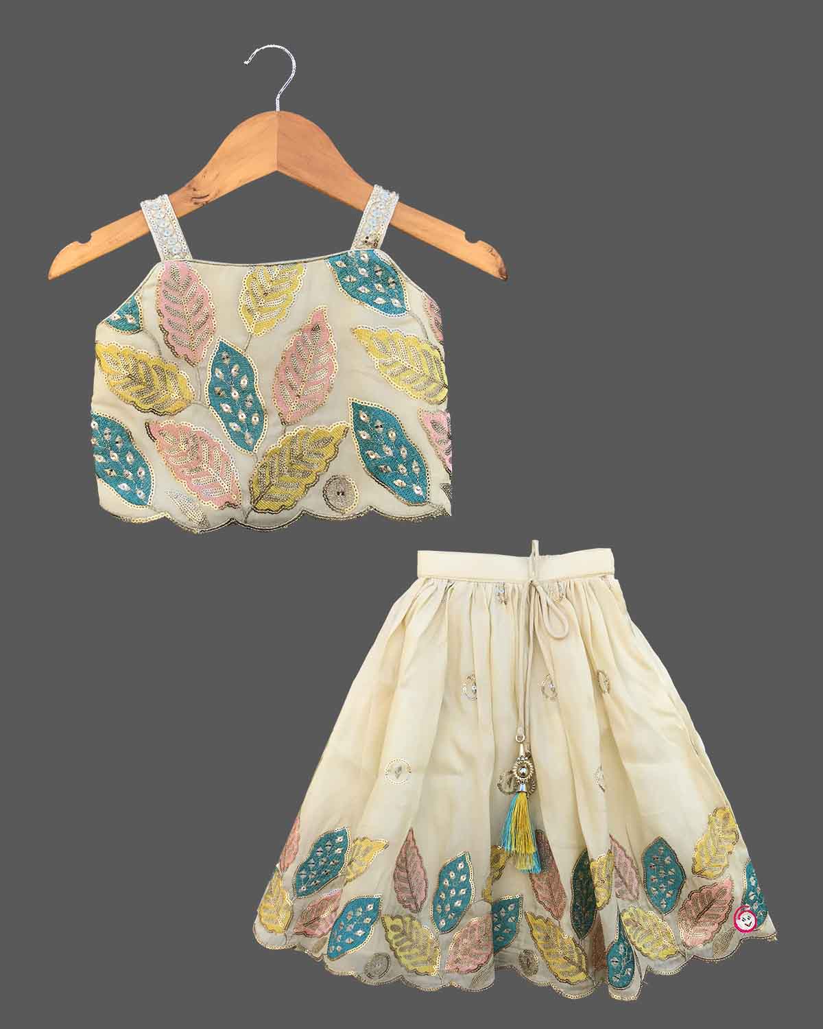 lehenga with short top