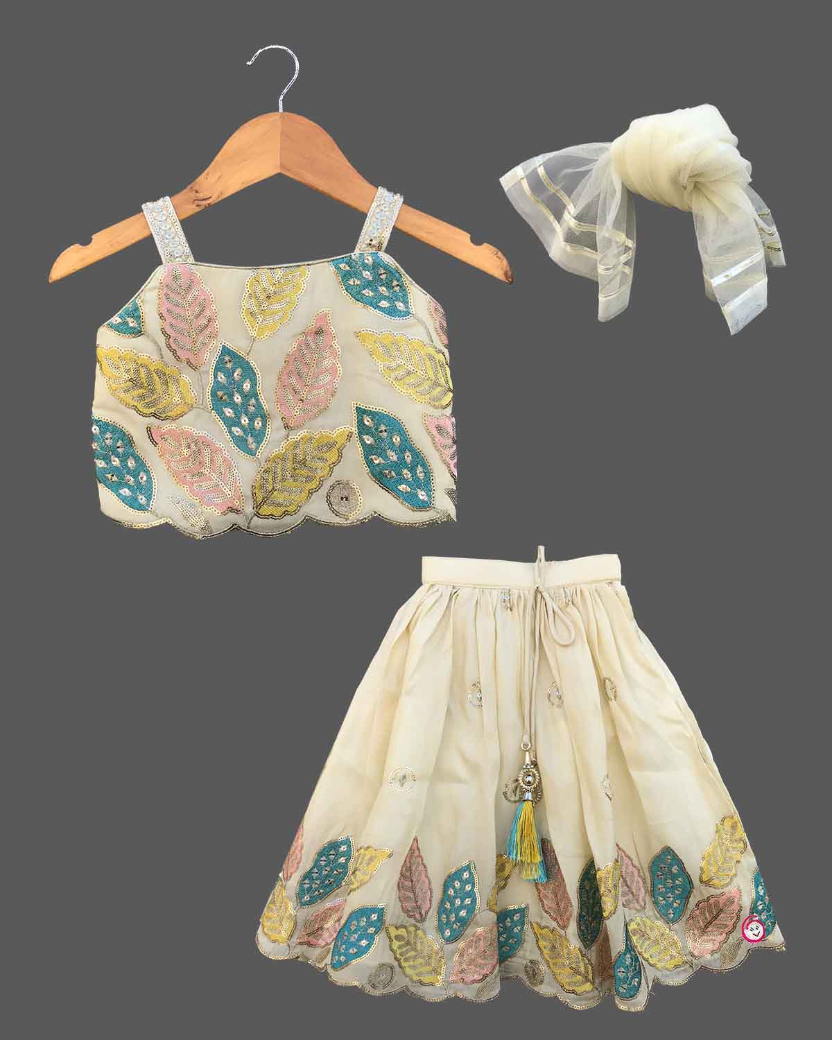 lehenga with short top