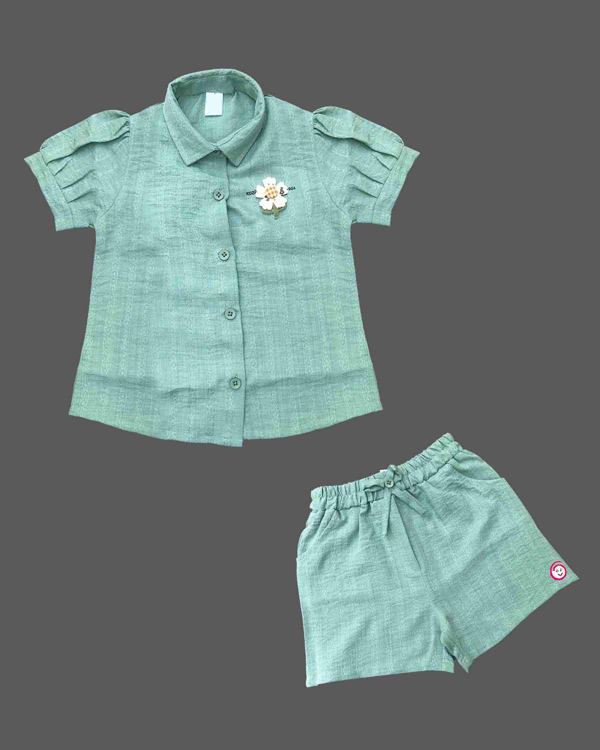 girls top & shorts