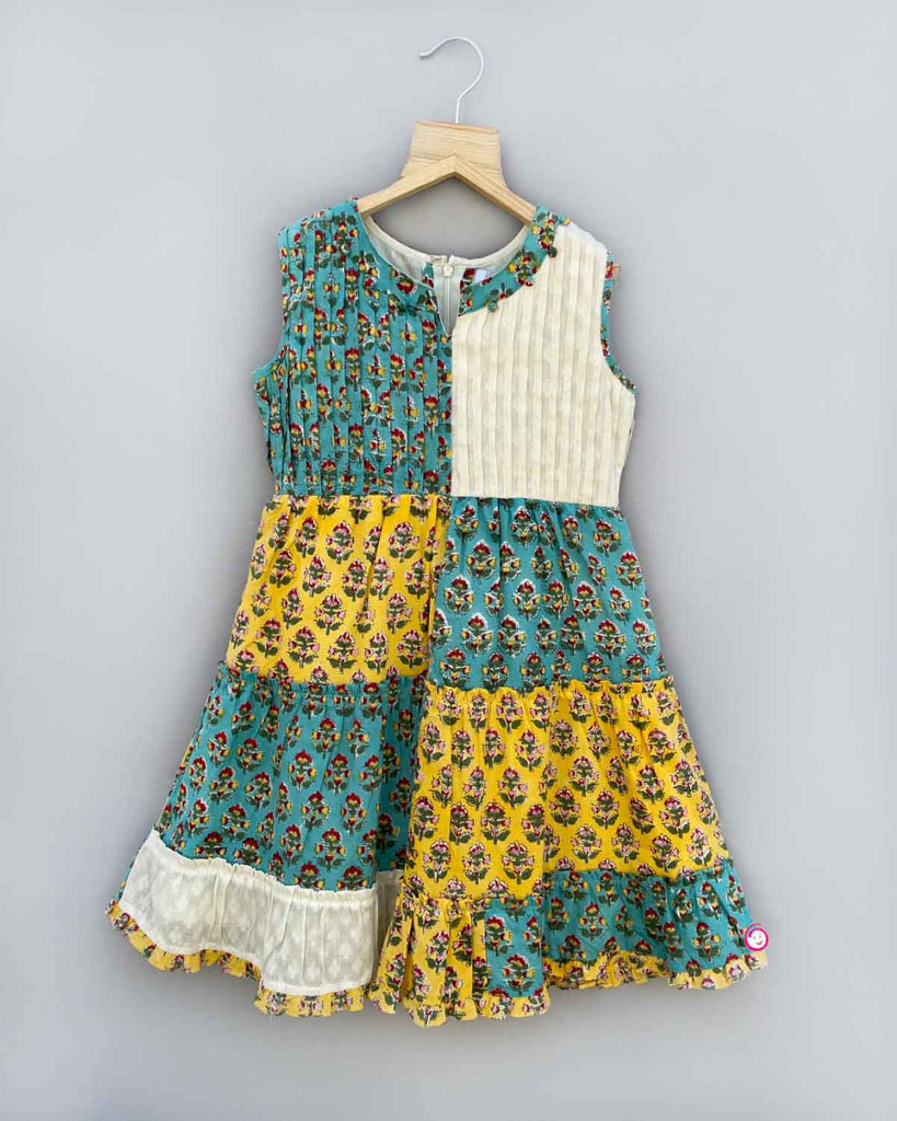 Girls printed casual frock